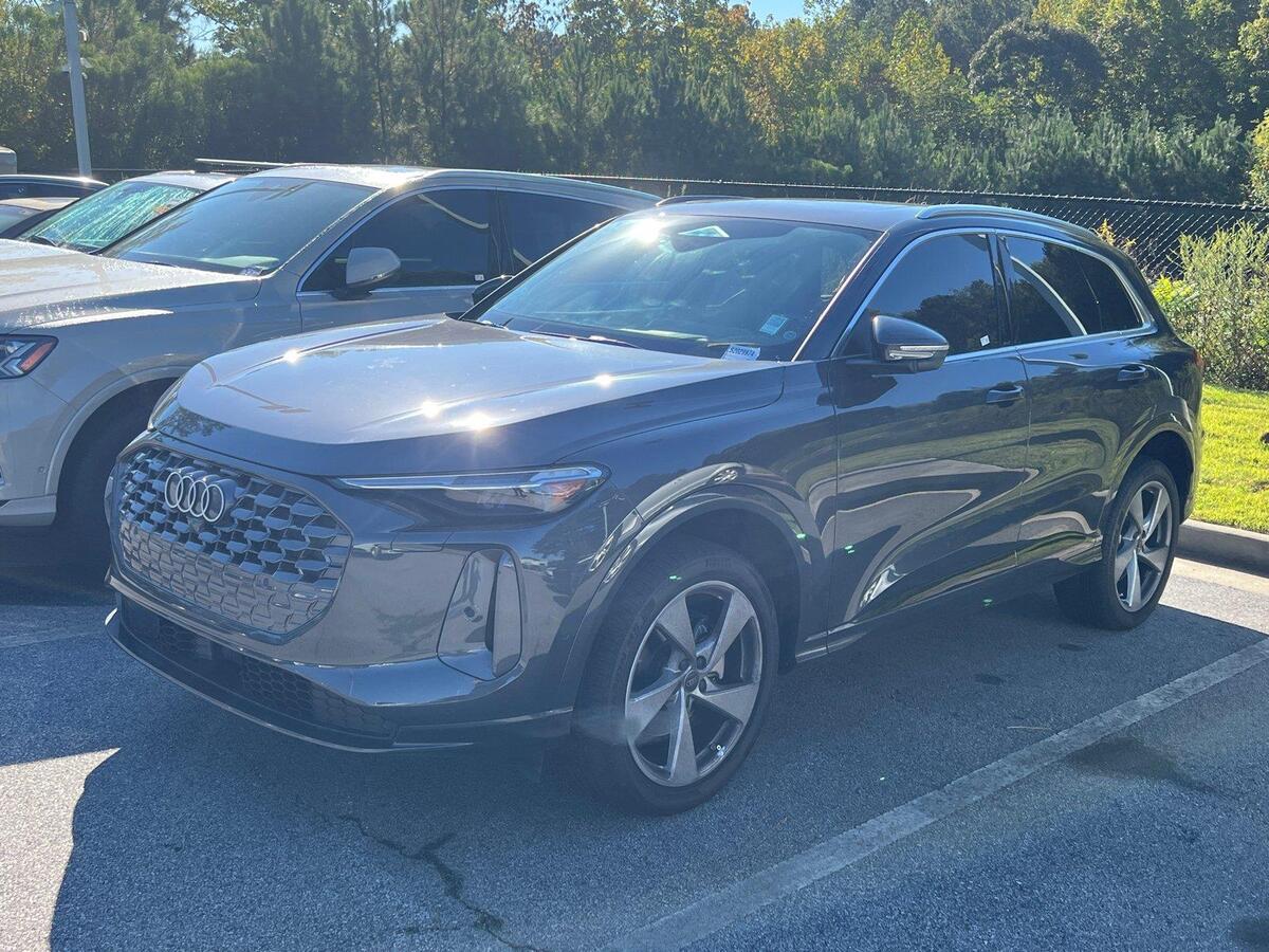 2025 Audi Q5 Premium Plus