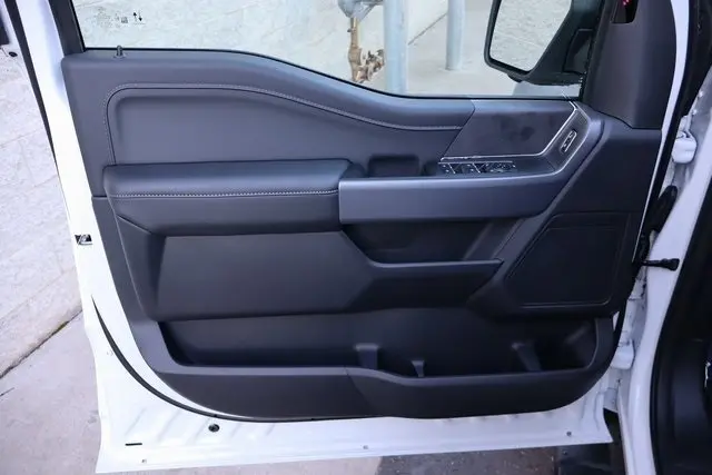 2025 Ford F-150 XLT photo 22