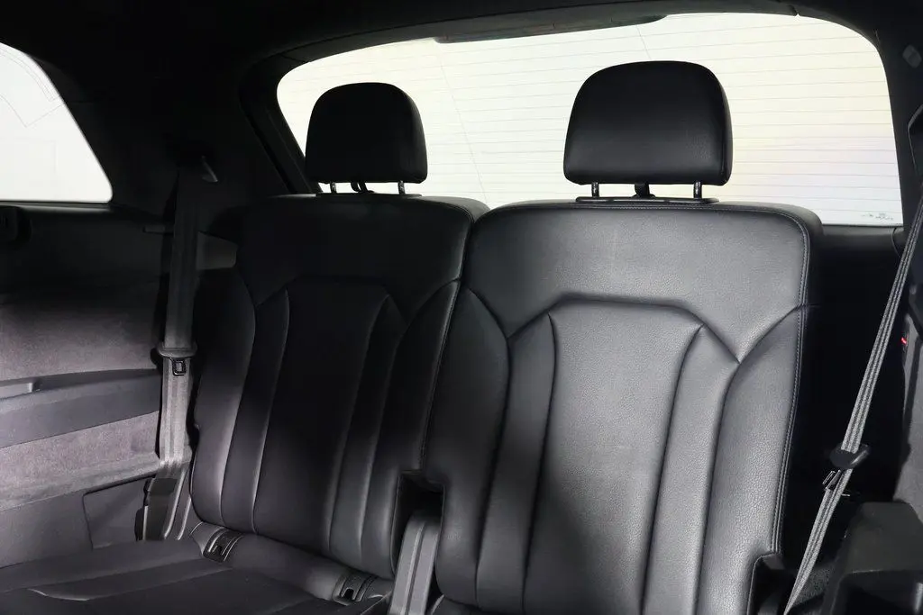 2019 Audi Q7 55 Premium Plus photo 12