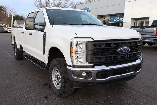 2026 Ford F-250 photo 2