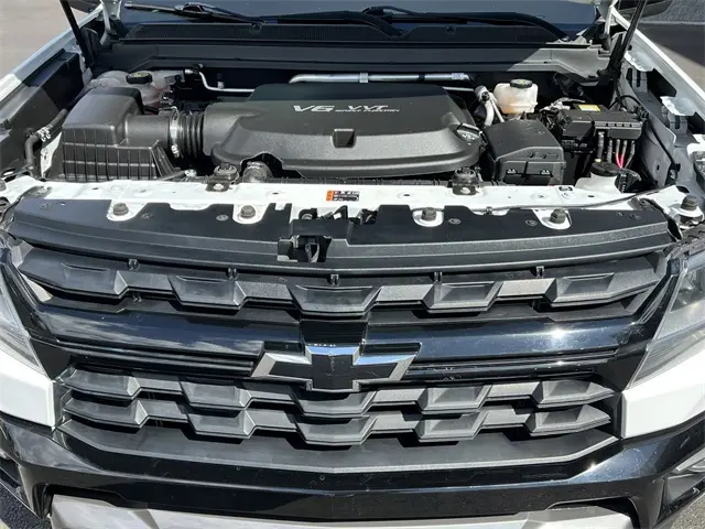 2022 Chevrolet Colorado Z71 photo 24