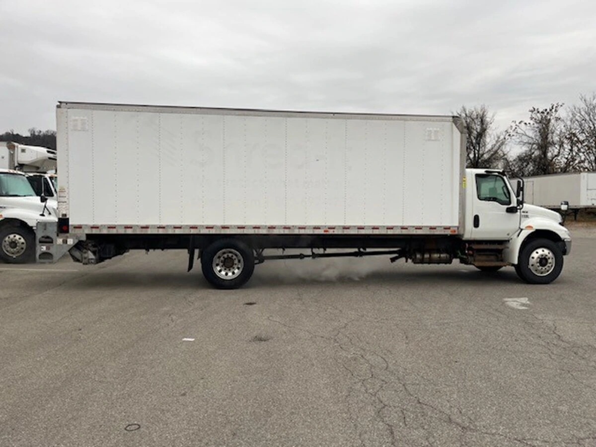 2019 International MV - image 7