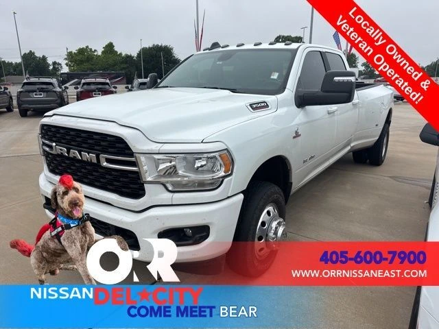 2024 RAM 3500 Big Horn 4X4 Crew Cab LWB's photo