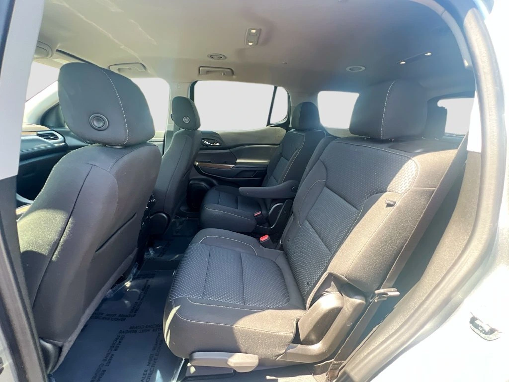 2023 GMC Acadia SLE - Photo 31