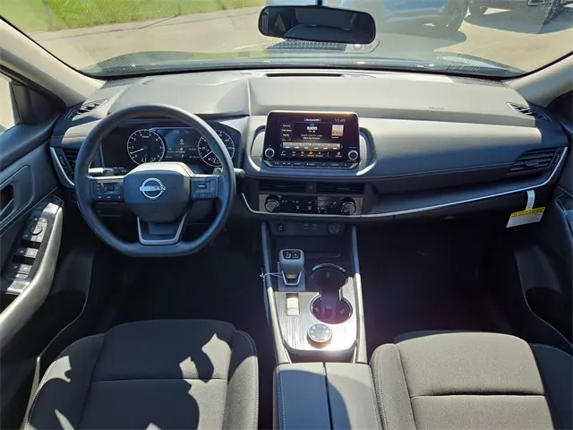 2026 Nissan Rogue S photo 33