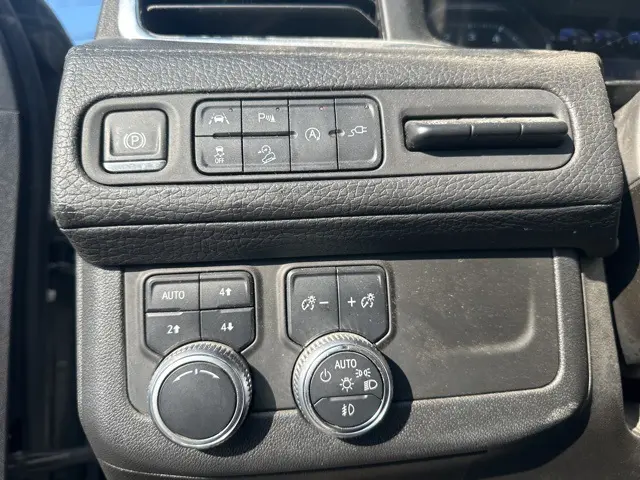 2021 Gmc Yukon Denali photo 12