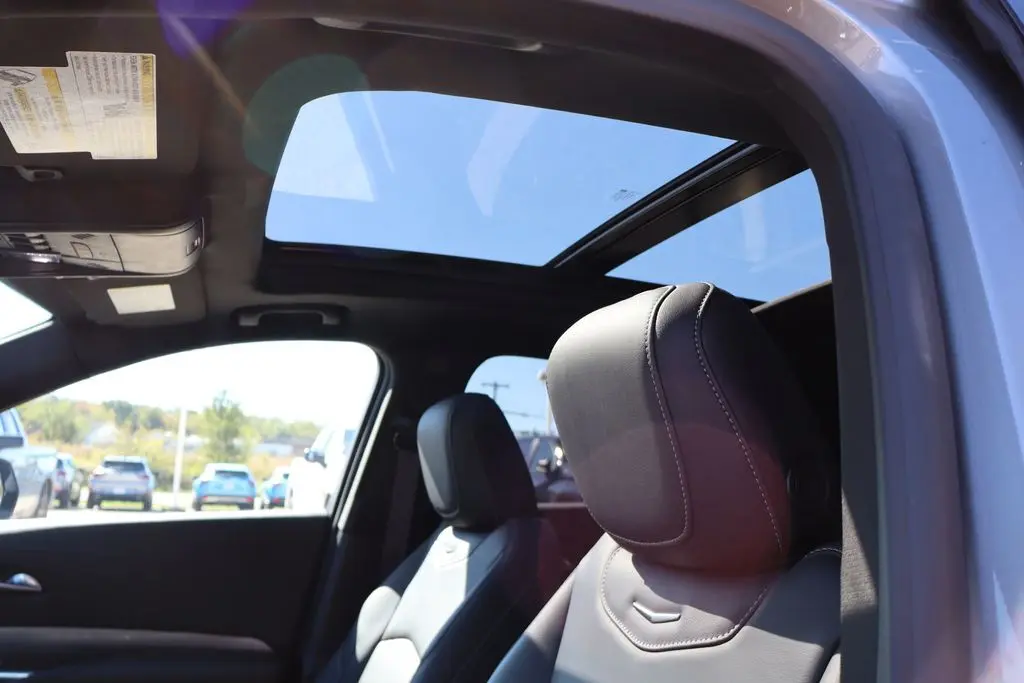 2024 Cadillac XT4 Premium Luxury photo 22