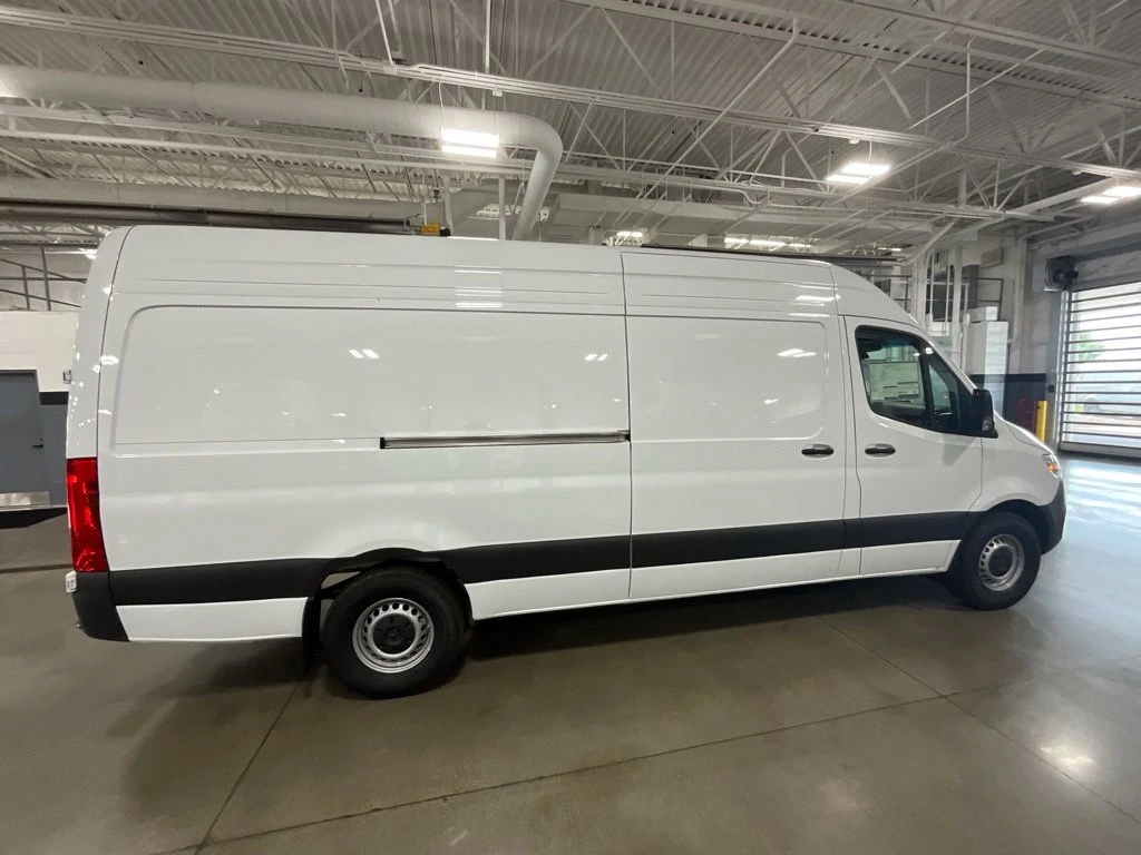 2026 Mercedes-Benz Sprinter Cargo Van Base - Photo 6
