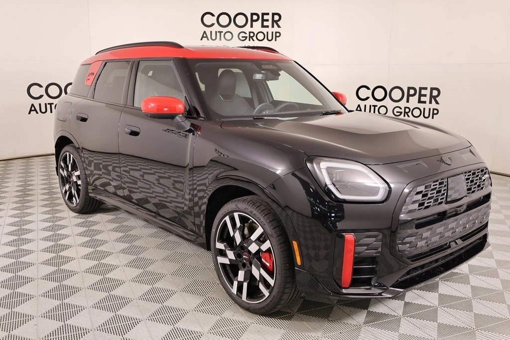 2026 MINI Countryman John Cooper Works's photo