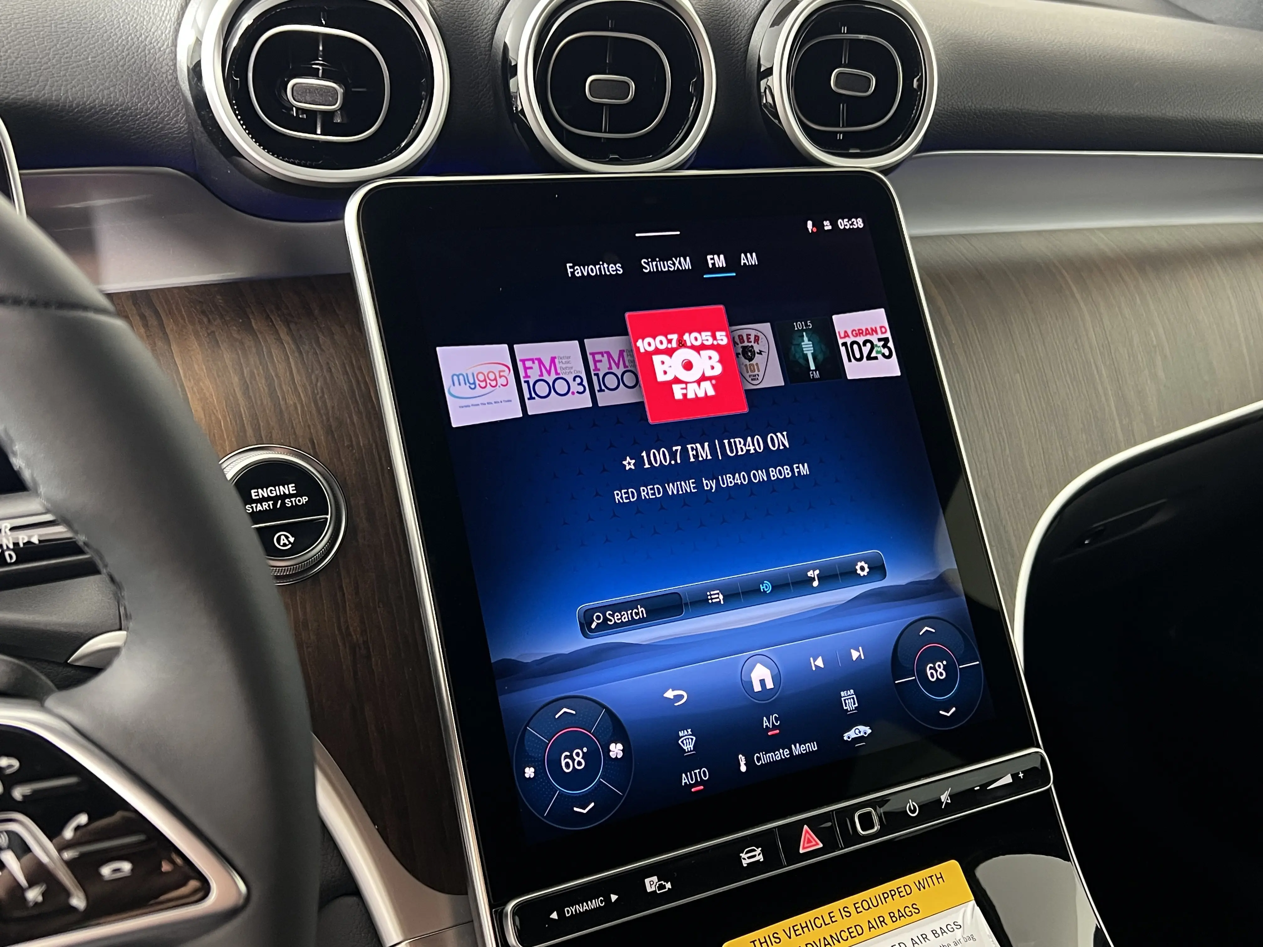 2026 Mercedes Benz GLC 300 4MATIC photo 23