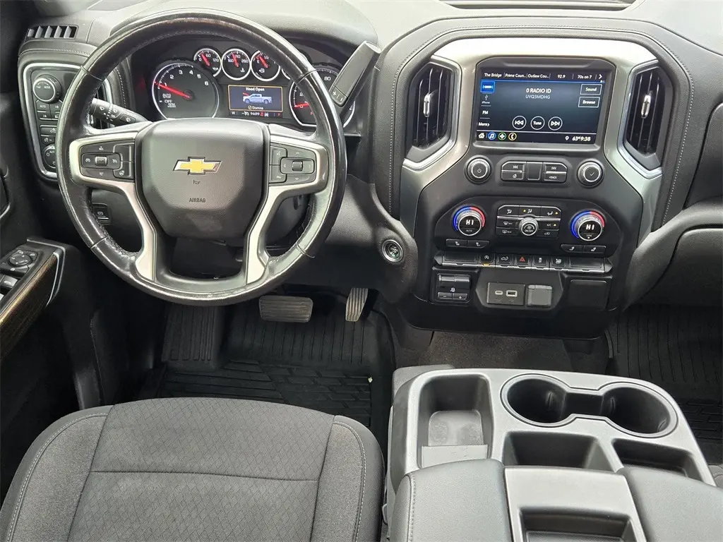 2021 Chevrolet Silverado 1500 LT photo 24