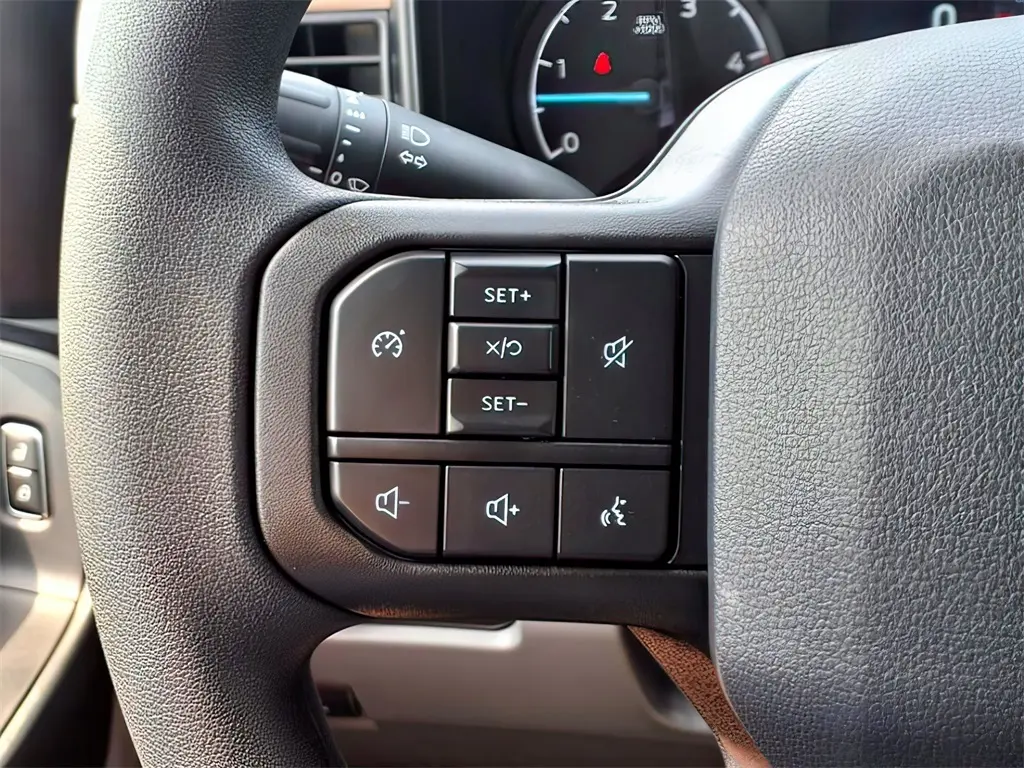 2026 Ford F-350 photo 12