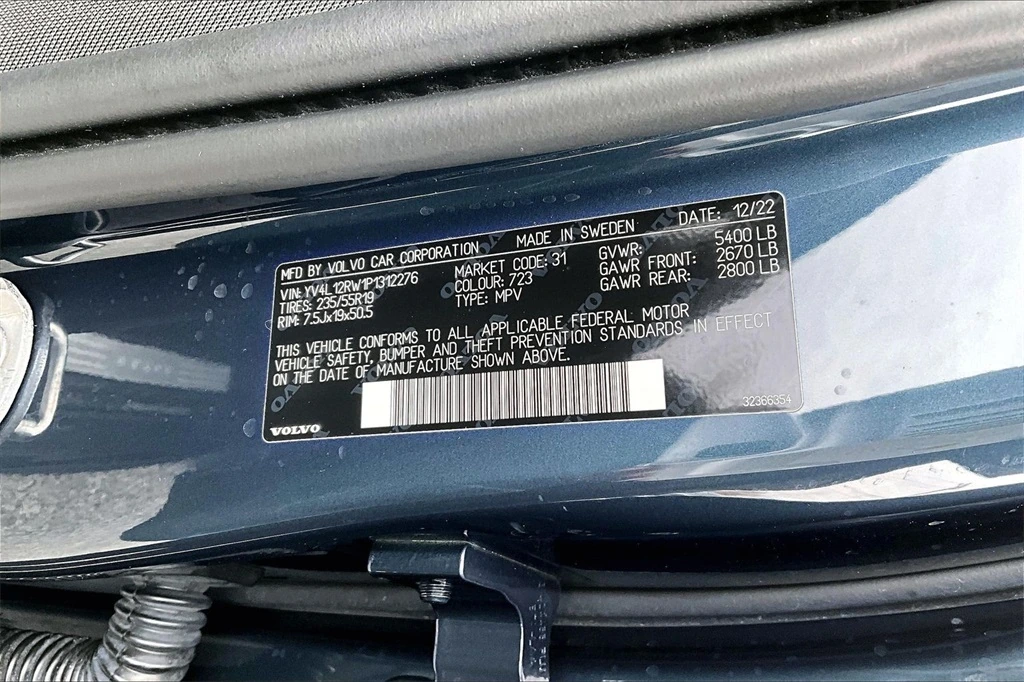 2023 Volvo - image 18