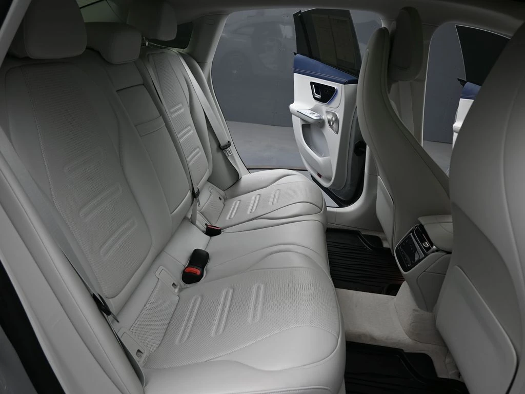 2024 Mercedes-Benz EQE AMG EQE 53 - Photo 24
