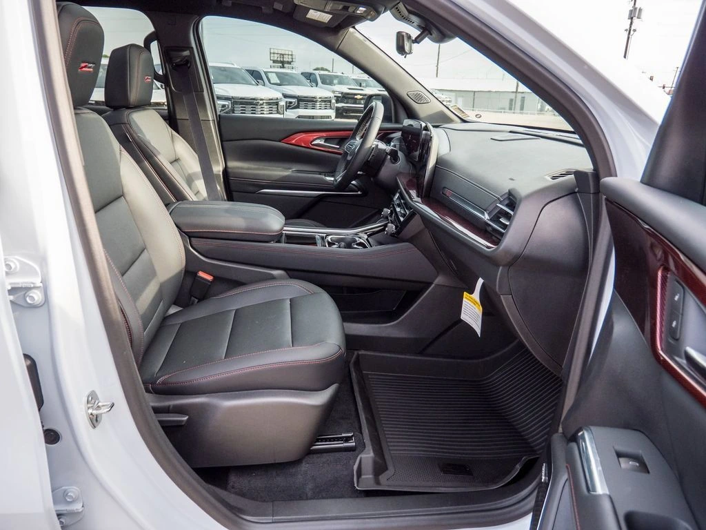2026 Chevrolet Traverse Z71 - Photo 16