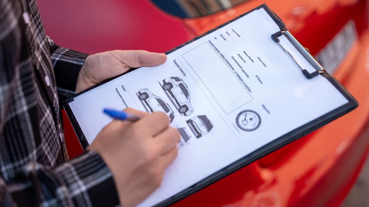 Filling Out Car Insurance Claim Paperwork