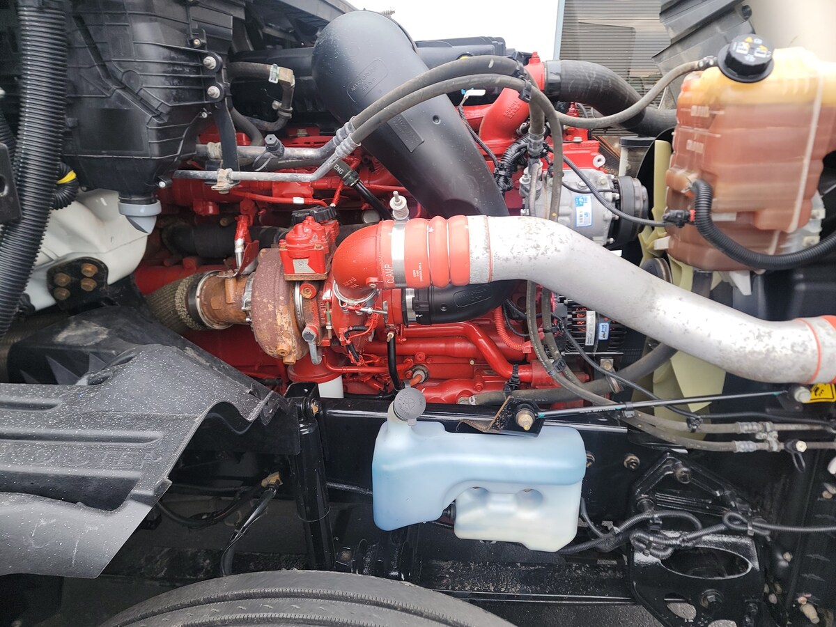 2022 International LT in Spokane, WA — photo 7