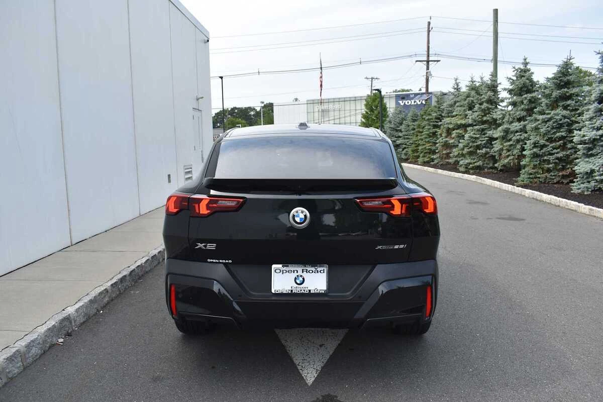 2026 BMW X2 28i - Photo 6