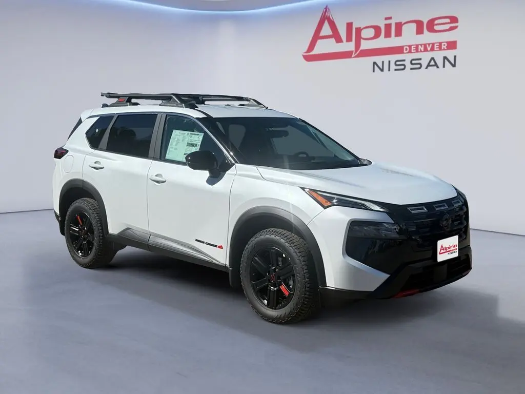 2026 Nissan Rogue SV photo 4