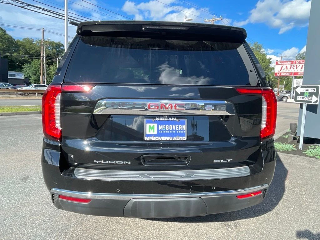 2022 GMC Yukon SLT - Photo 6