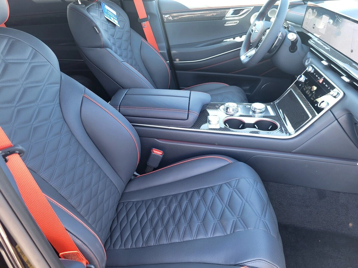 2026 GENESIS GV80 Coupe E-SC - Photo 11