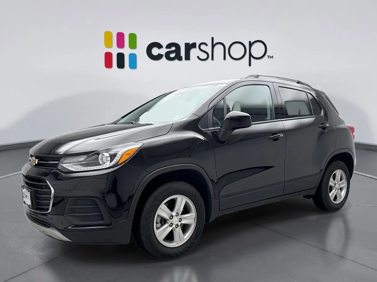 2022 Chevrolet Trax LT's photo