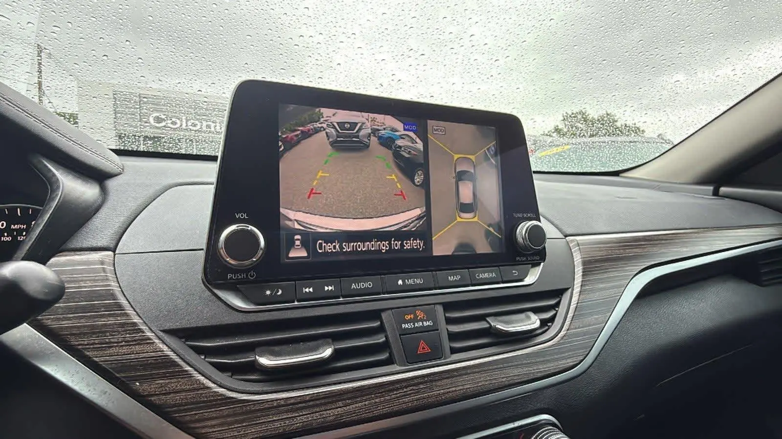 2022 Nissan Altima 2.5 Platinum photo 17