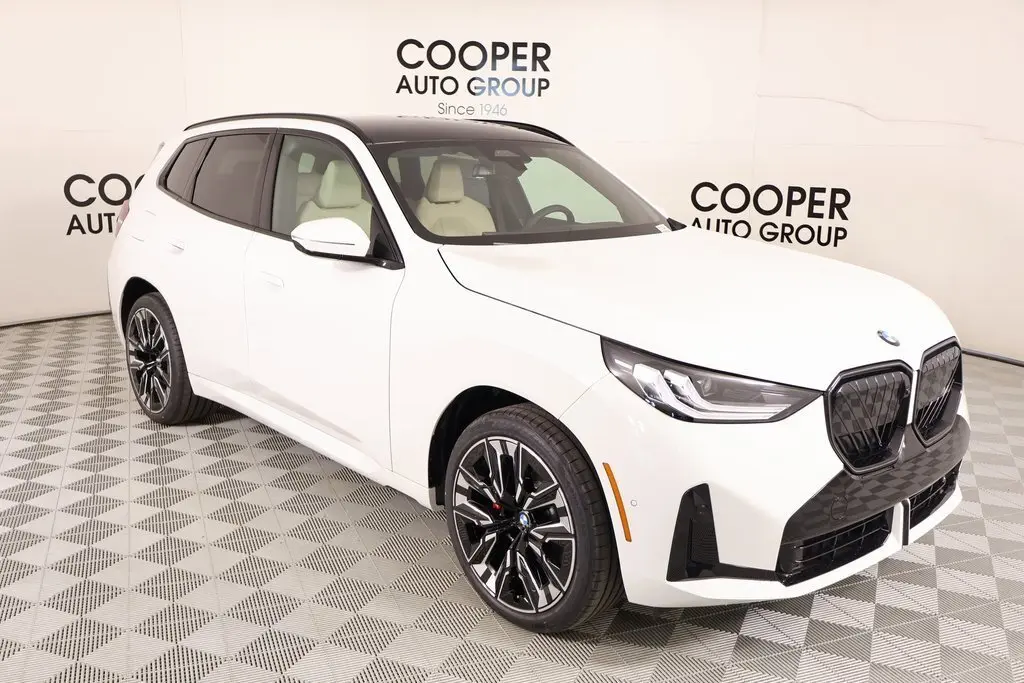 2026 BMW X3 30's photo