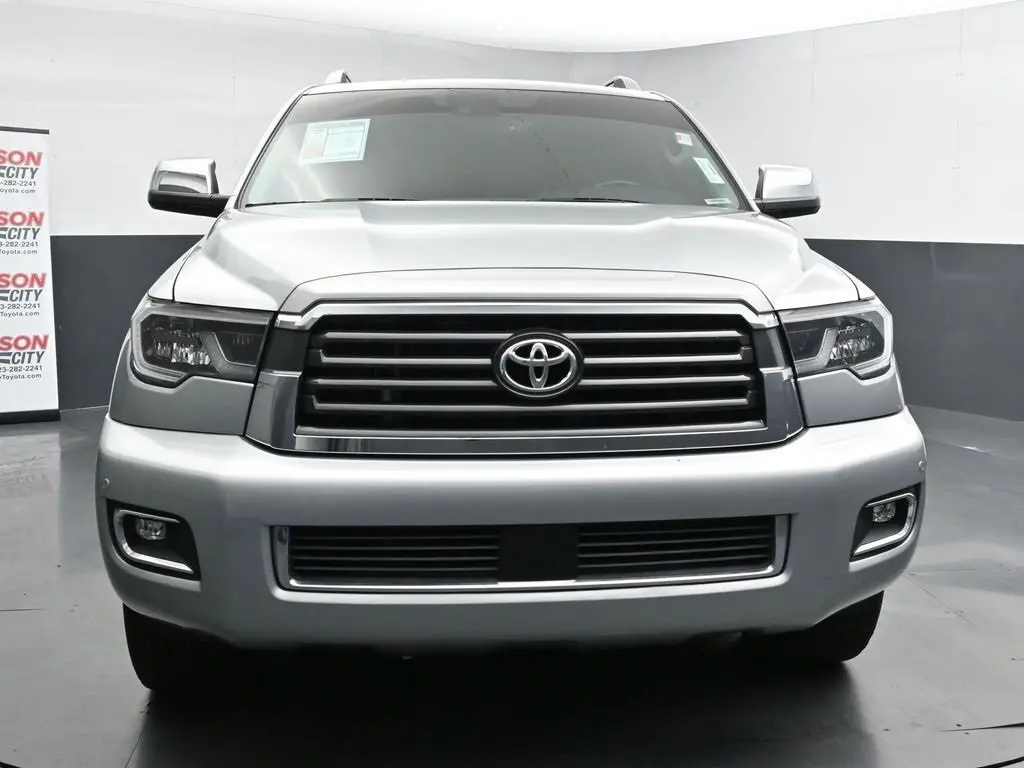 2020 Toyota Sequoia Limited photo 3