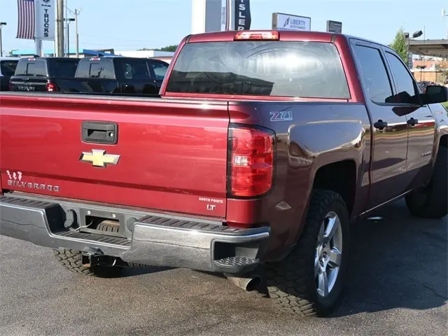 2014 Chevrolet Silverado 1500 LT2 photo 2