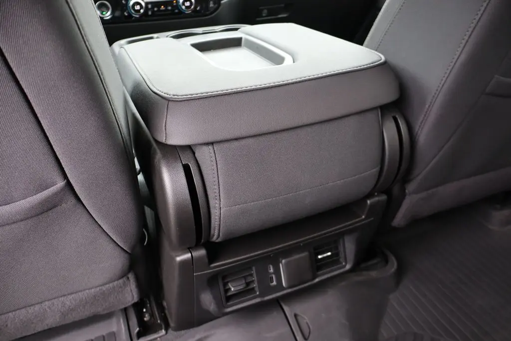 2024 Gmc Sierra 1500 Elevation photo 36