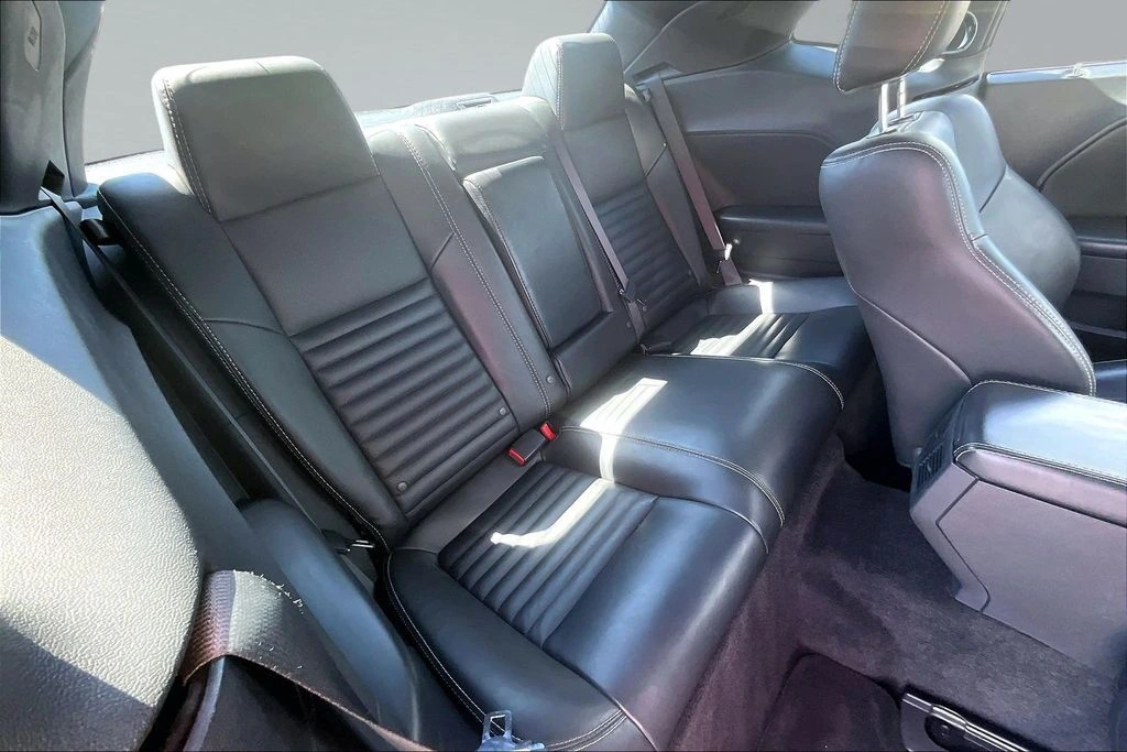 2010 Dodge Challenger R/T - Photo 27