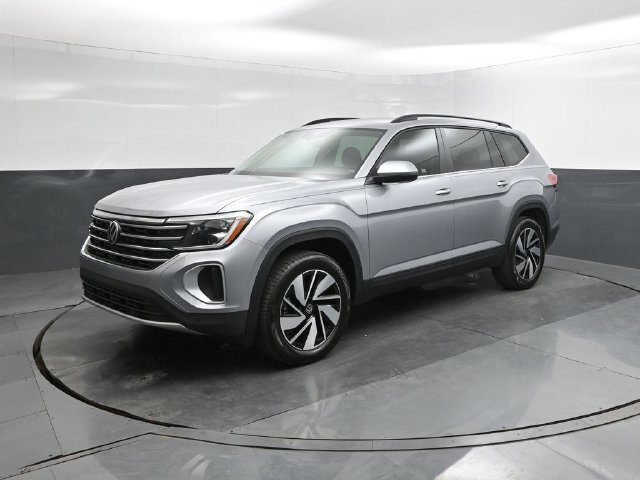 2026 Volkswagen Atlas SE w/Technology