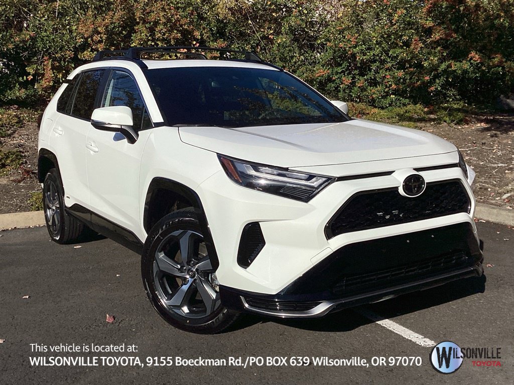 2025 Toyota RAV4 Plug-In Hybrid SE
