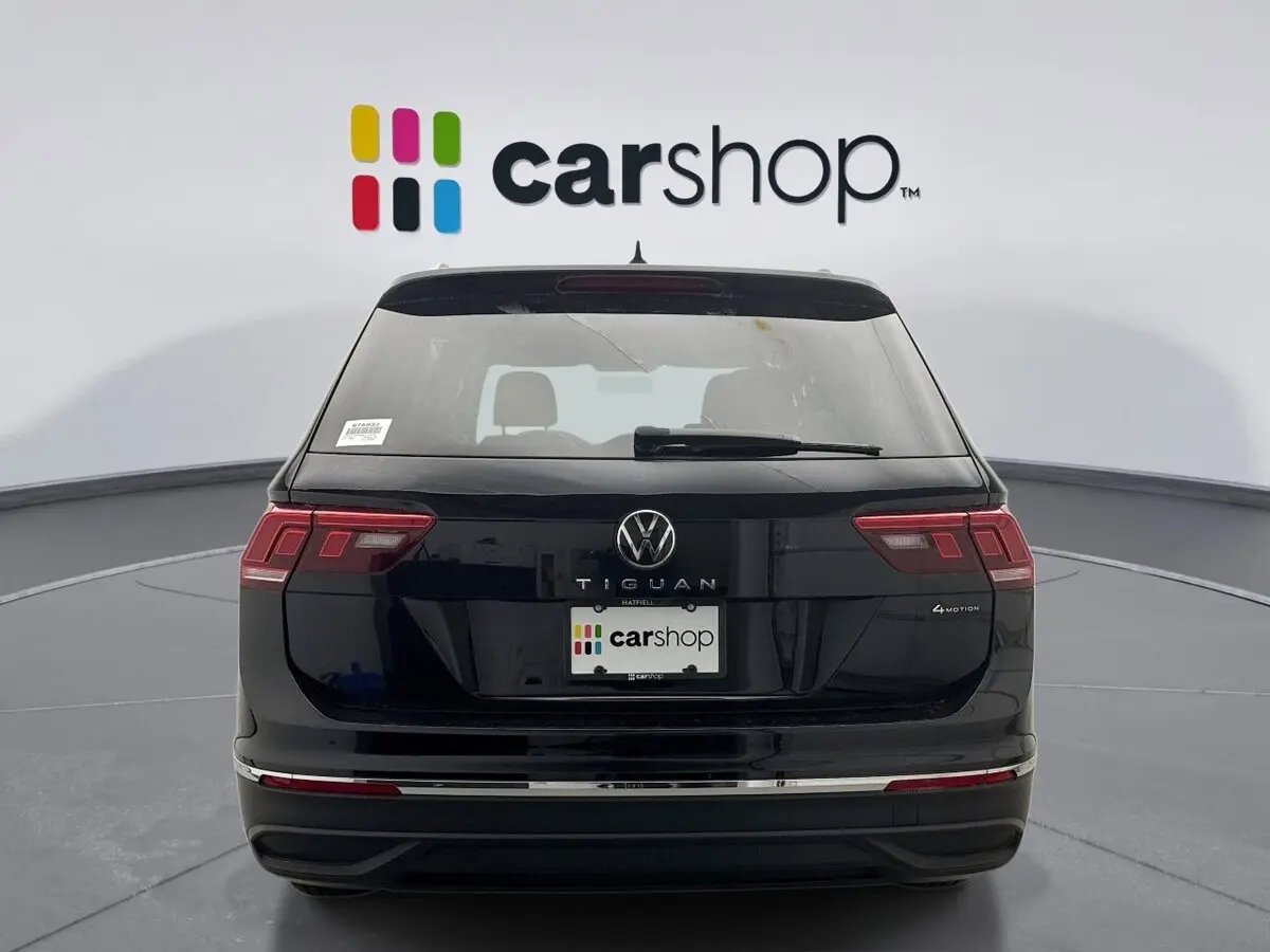 2022 Volkswagen Tiguan S photo 3