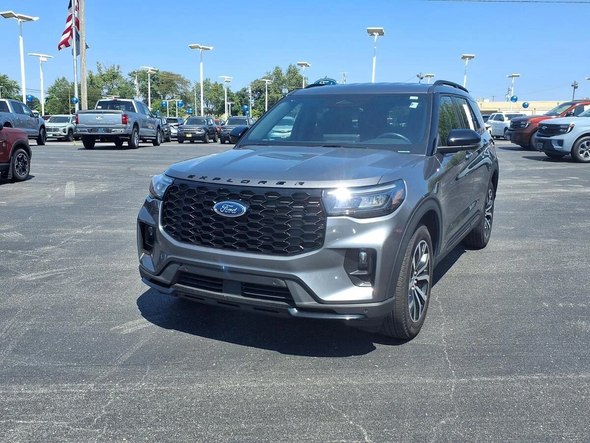 2025 Ford Explorer
