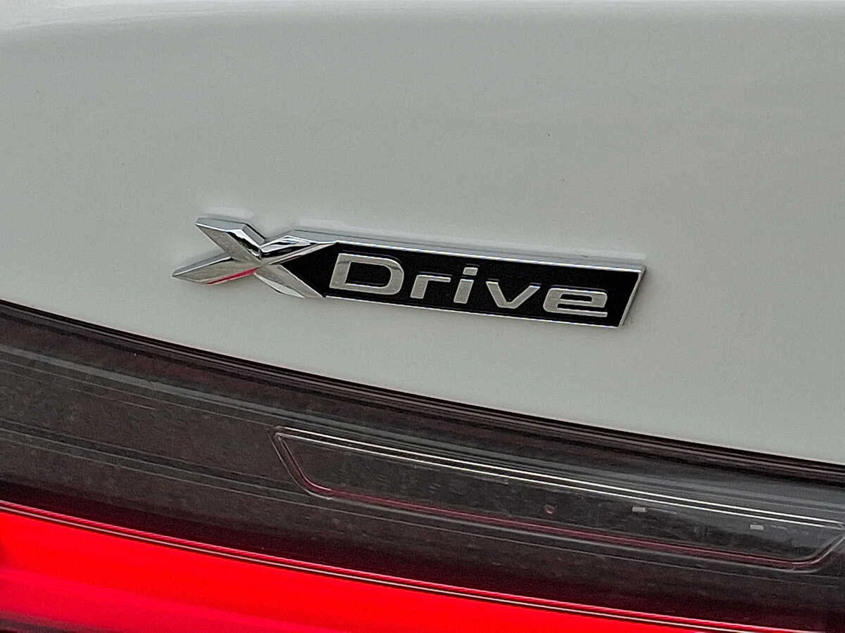 2023 BMW 3 Series 330i - Photo 28