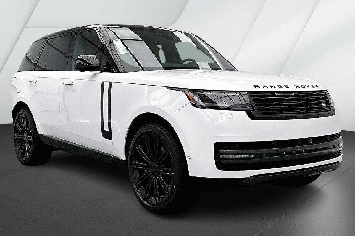 2026 Land Rover Range Rover SE