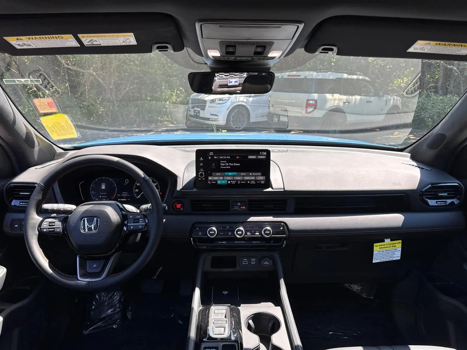 2025 Honda Pilot TrailSport photo 32