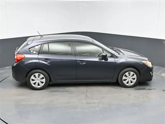 2016 Subaru Impreza 2.0i photo 29