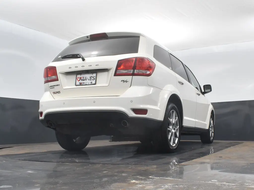 2015 Dodge Journey R/T photo 37