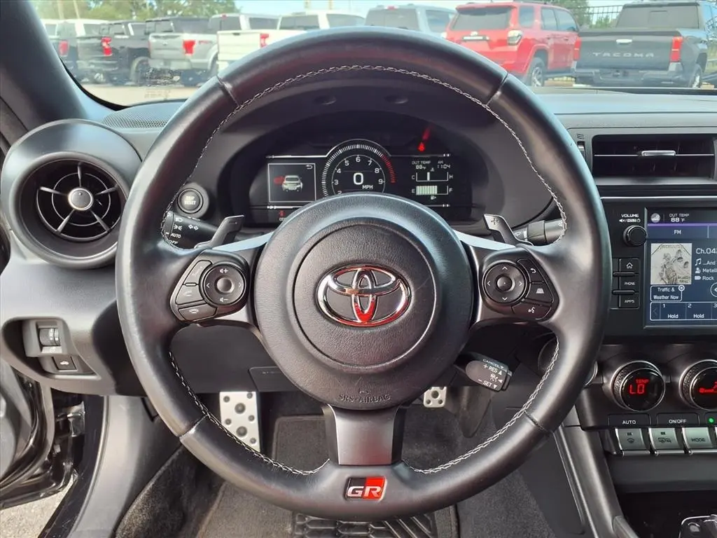 2022 Toyota GR86 Premium photo 26