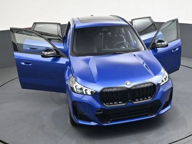 2025 BMW X1 28i - Photo 40