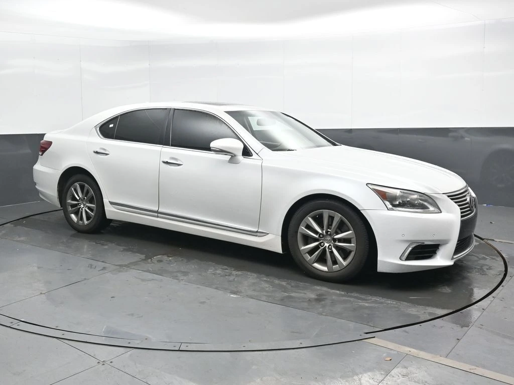 2013 Lexus LS Base