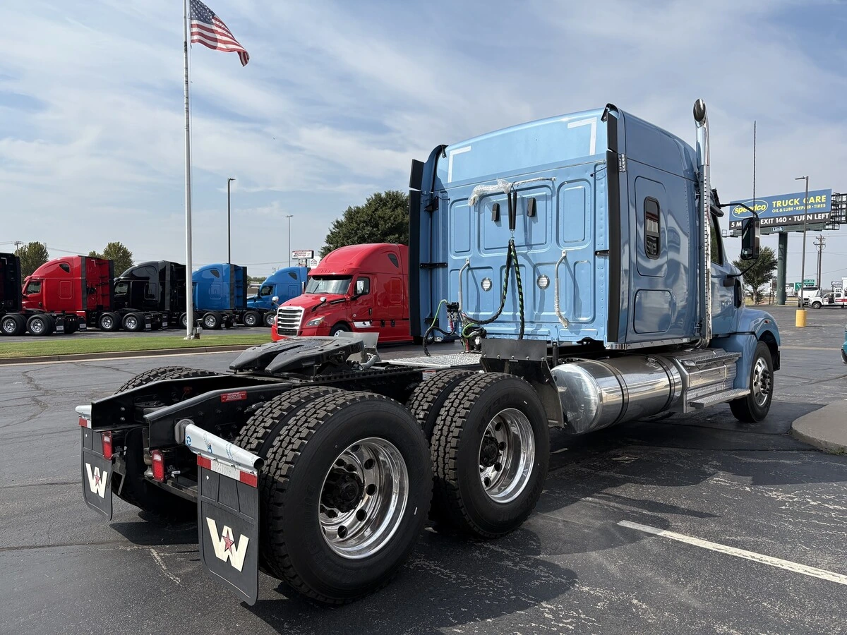 2027 Western Star 49X — photo 7