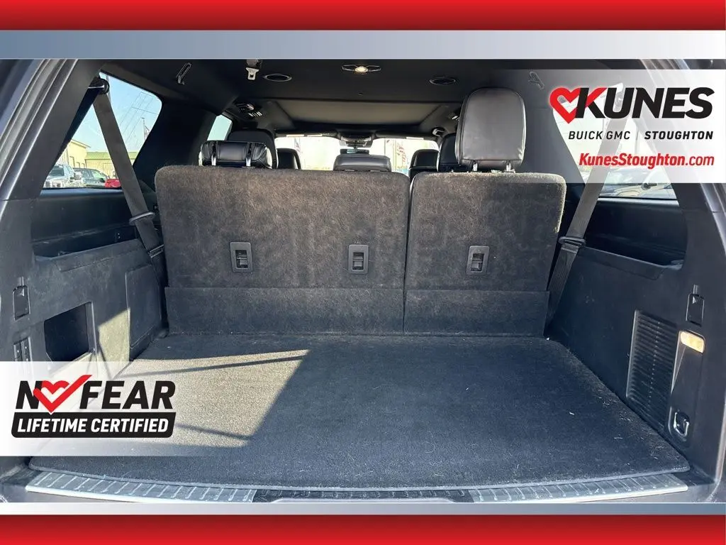 2019 Lincoln Navigator L Reserve photo 32