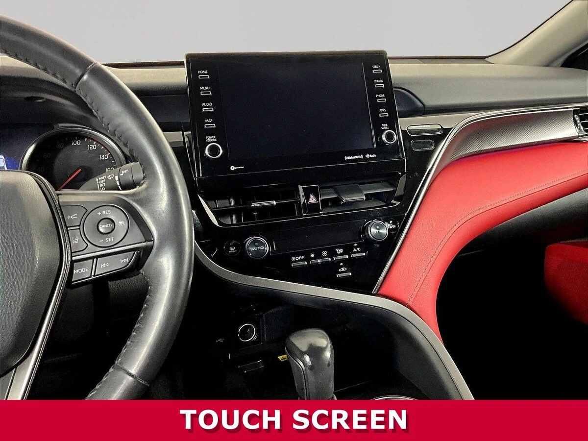 2022 Toyota Camry XSE - Photo 9
