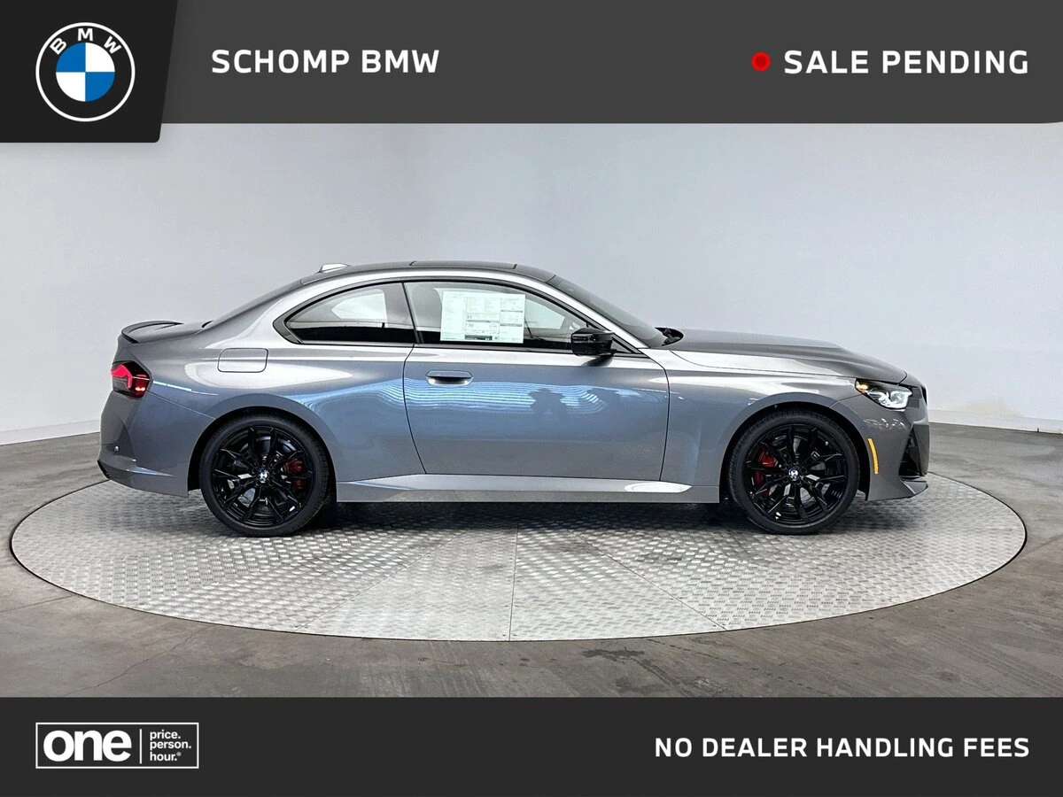 2026 BMW 2 Series M240i's photo