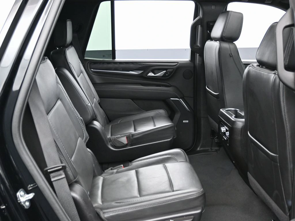 2024 GMC Yukon Denali - Photo 28