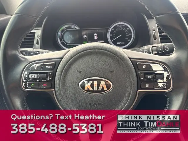 2018 Kia Niro FE LX photo 13